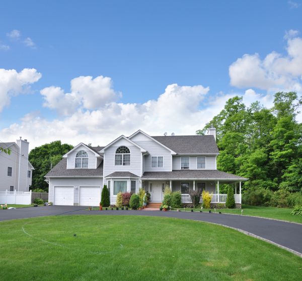 Asphalt Driveway Sealcoating in Beaumont