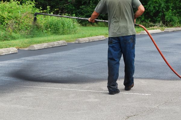 Lot Sealcoating in Beaumont